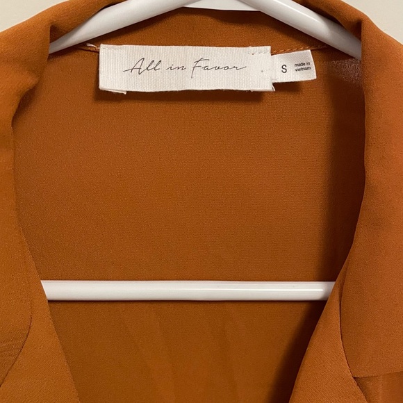 Dark mustard blouse - Picture 2 of 3